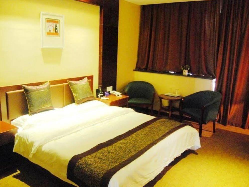 Mo'Er Holiday Hotel Nantong Exterior foto