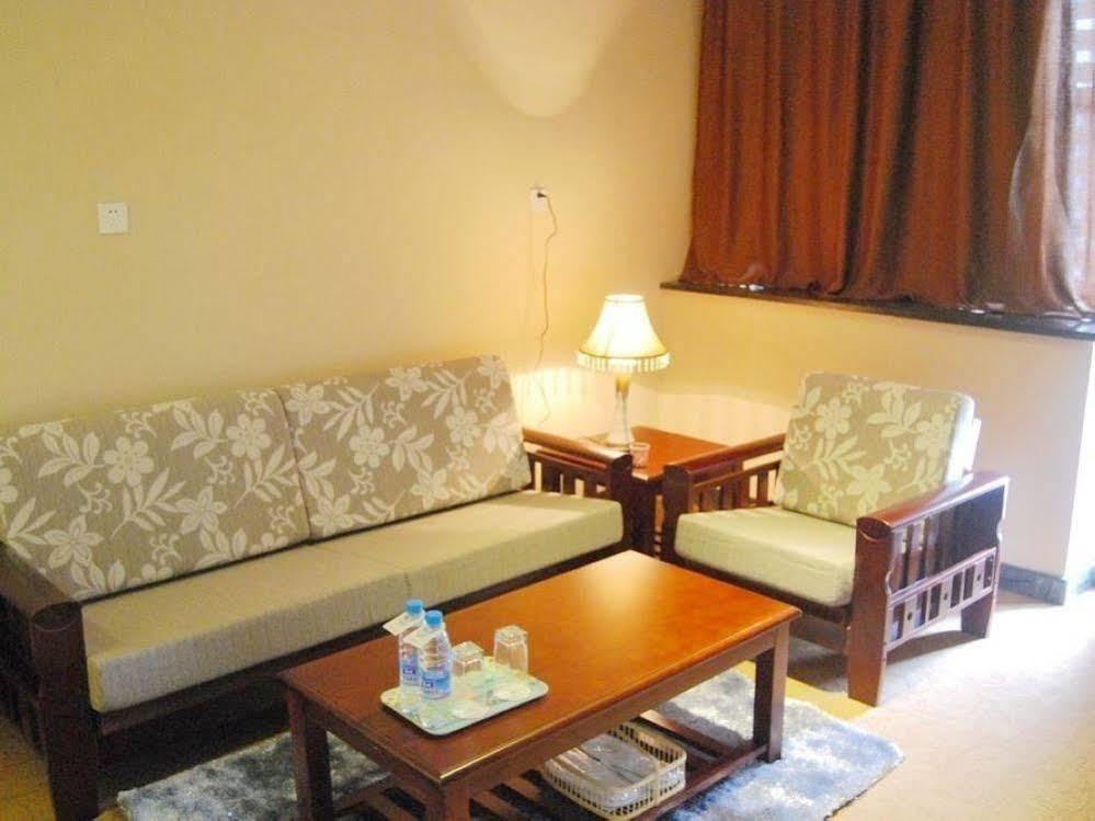 Mo'Er Holiday Hotel Nantong Exterior foto